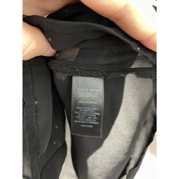 Express Shirt Womens XS The Portofino Long Sleeve Black Dotted Sheer High Low - Picture 4 of 4